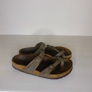 Mayari Birkibuc Birkenstock Sandals in Olive/Army Green size 7